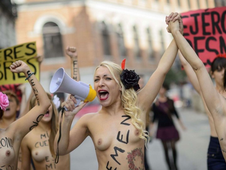 Украинские активистки Femen