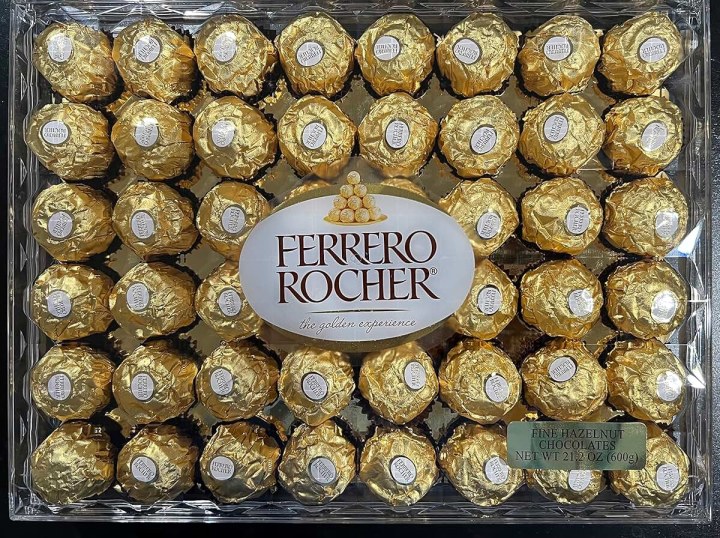 Шоколад Ferrero Rocher Hazelnut